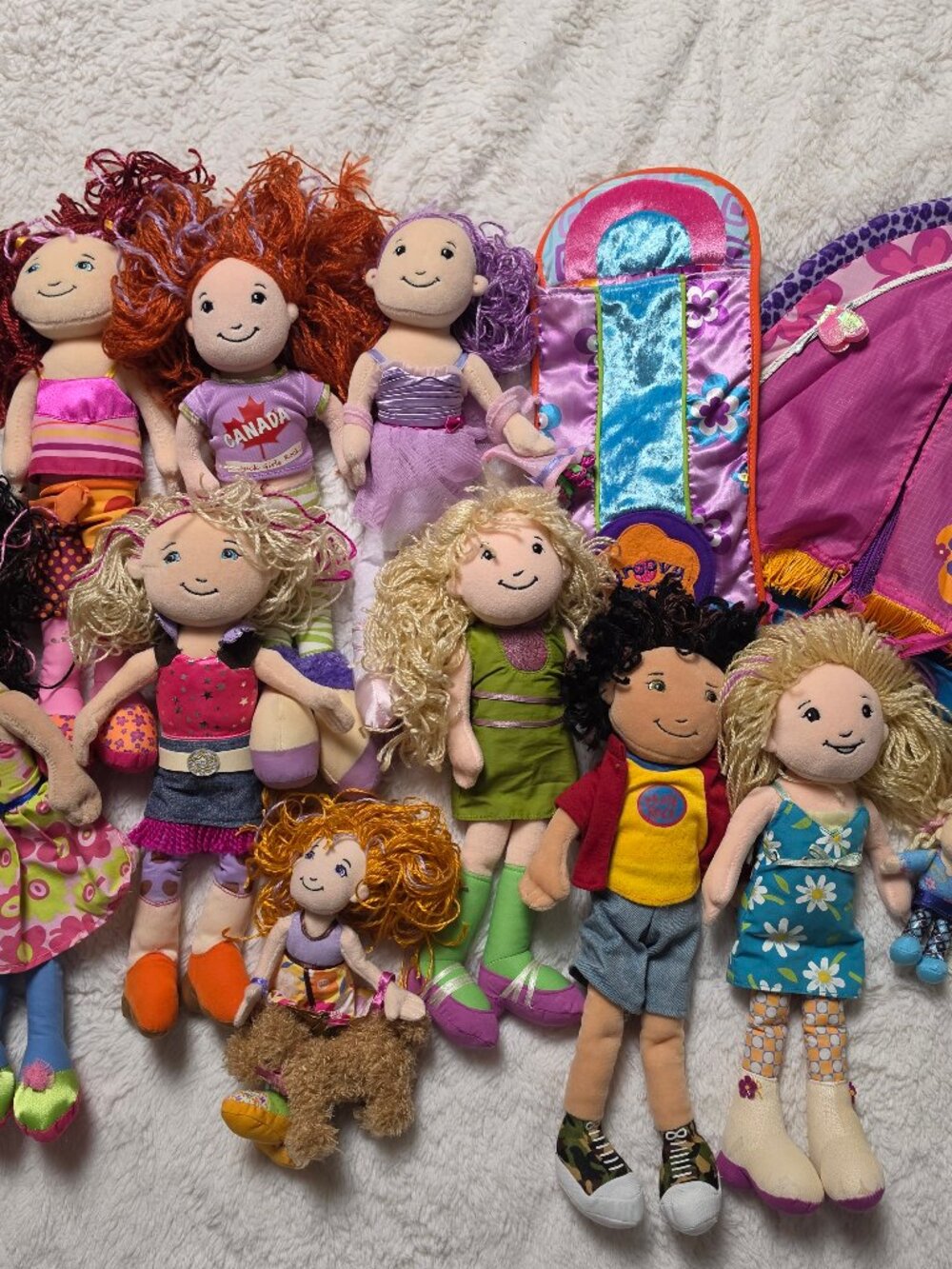 Vintage Groovy Girls Lot Manhattan Toy Company Plush Rag Dolls Tent Sleeping Bag